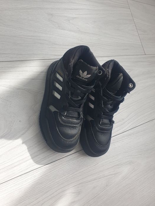 Ghetute adidas 25 1/2
