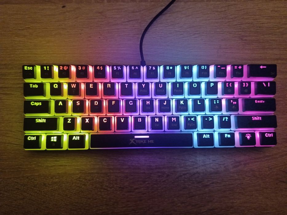 Клавиатура Xtrike me