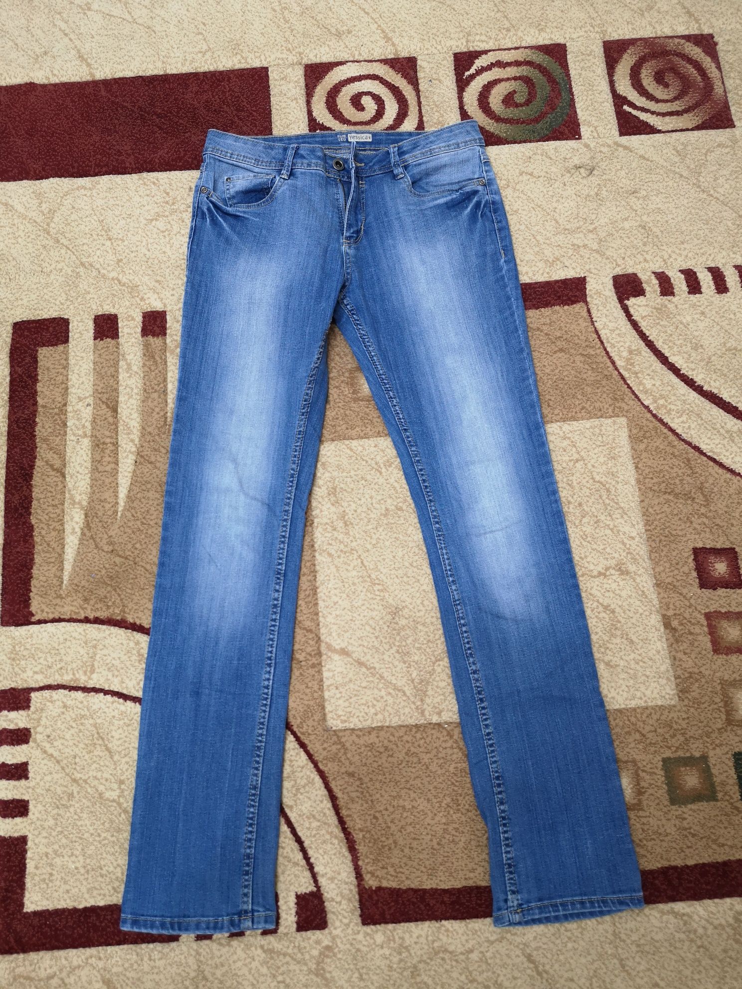 Продам джинсы производство Германия