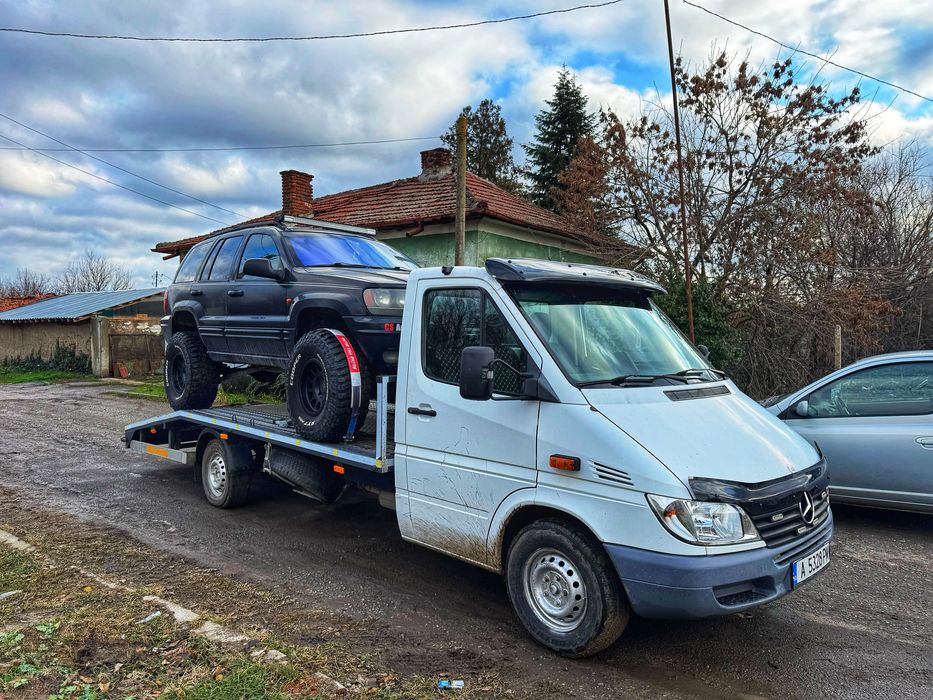Предлагам услуги със пътна помощ + доверен сервиз !