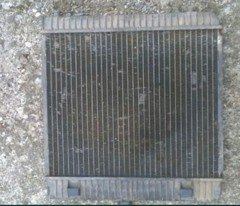 Vând câteva piese pt. Mercedes W115 si W123