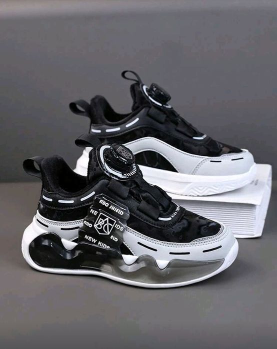 Детски маратонки момиче