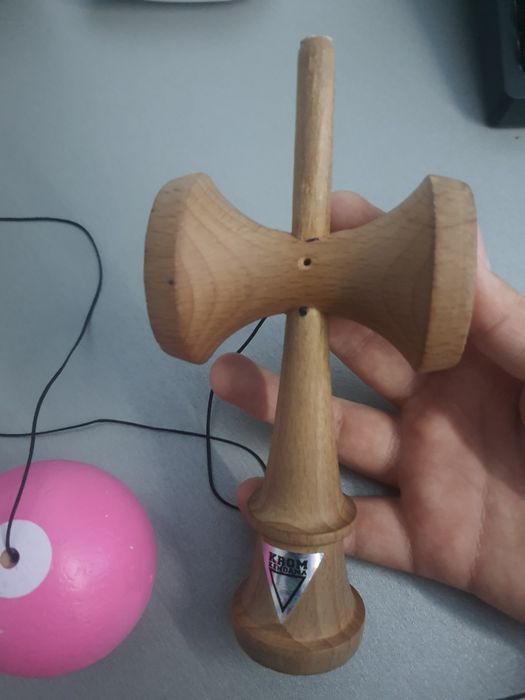 Kendama KROM POP rubber