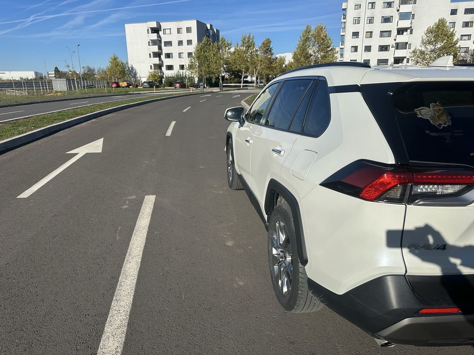 Toyota Rav 4 Hybrid Luxury Premium