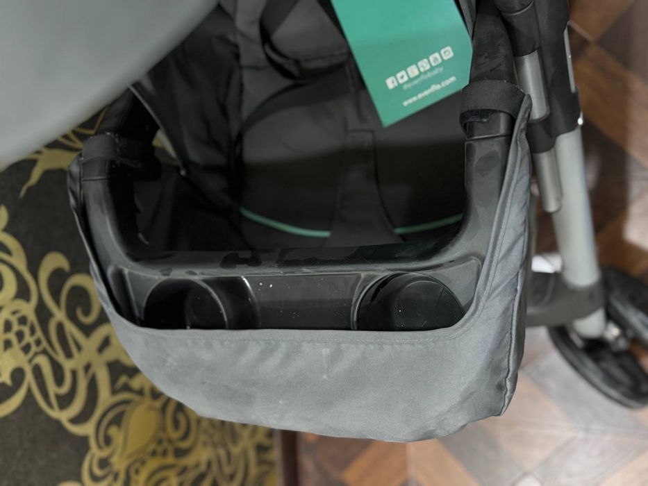 Детская коляска.