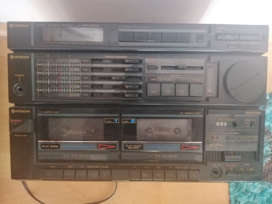 Linie Hitachi din 3 piese