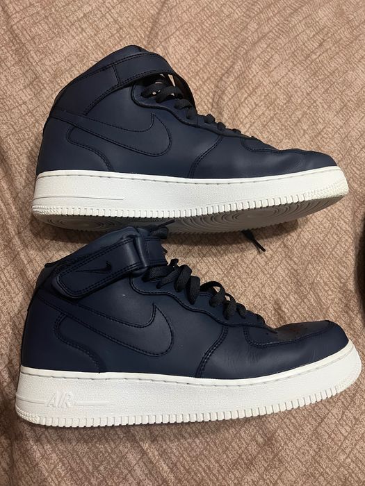 Nike Air Force 1 Mid Navy