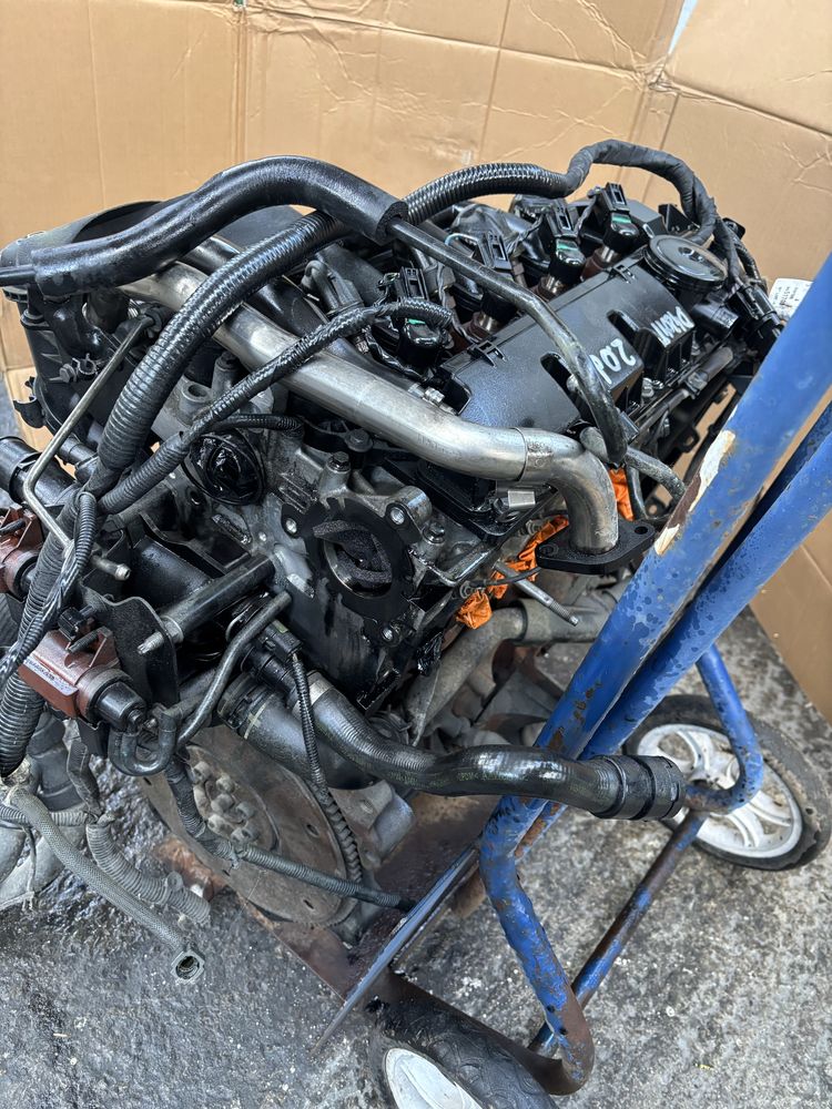 motor ford volvo 2.0 cod D4204T  dezmembrari ford