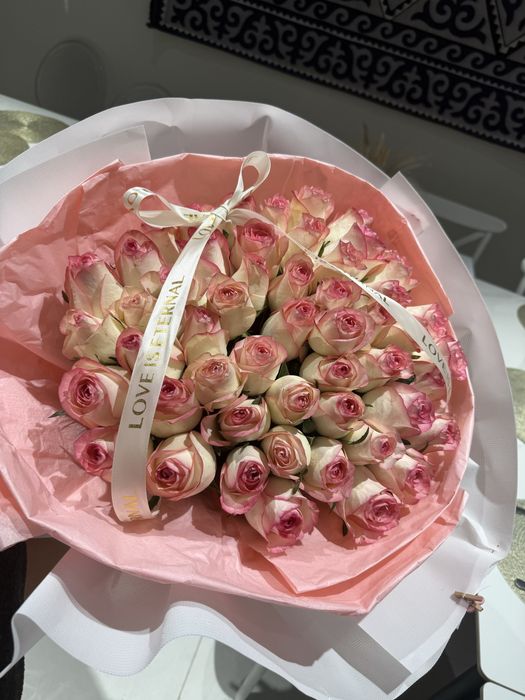 Букеты цветов , цветы для