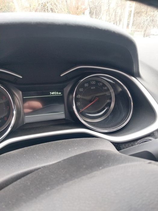 Onix LTZ turbo sotiladi