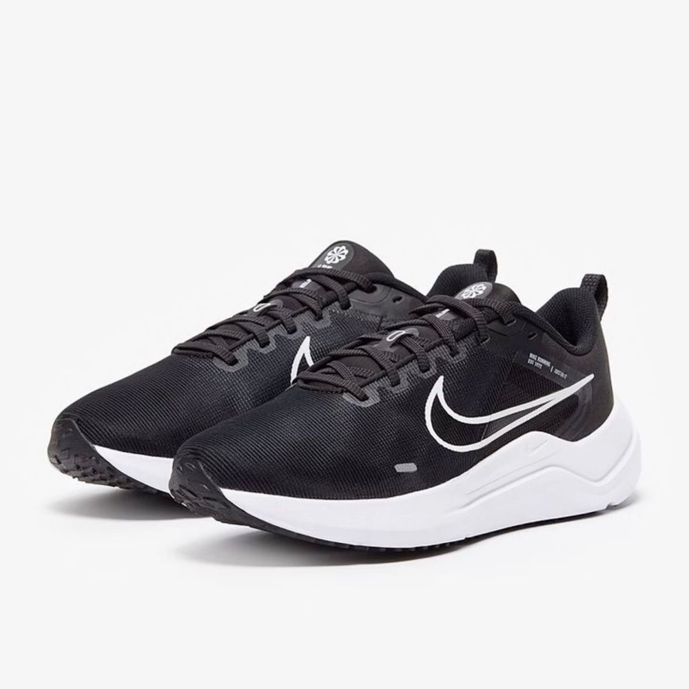 Nike Downshifter 12