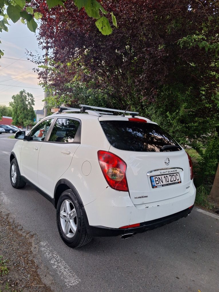 korando SsangYong  an 2012 motor 2.0 177 cp 4 x 4 inteligent unic prop