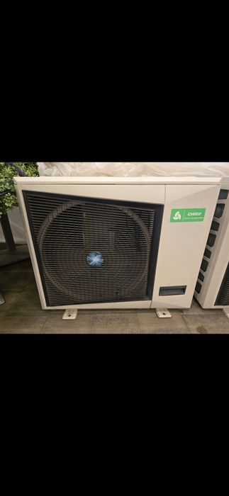 Aer condiționat Chigo 48000 BTU – 2 unități, cu suport inclus