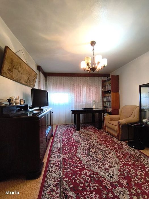 Tineretului - Apartament 2 camere - 52 mp – 300 EUR