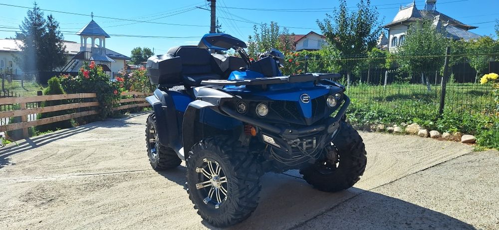 Cf moto 550L Cf force, servo ,acte la zi.
