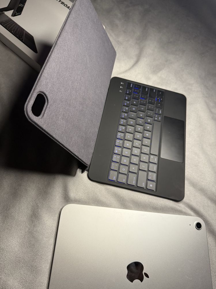 Чехол клавиатура для Ipad A16 (ipad 10) (ipad11)