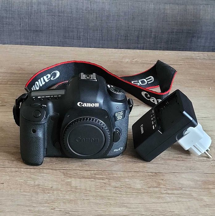 Canon EOS 5D mk III body