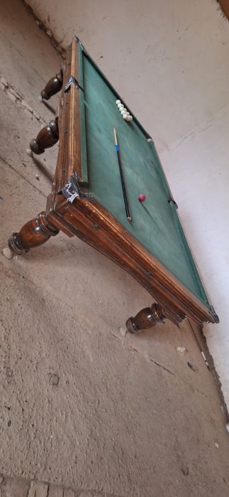 Бильярд стол сотилади