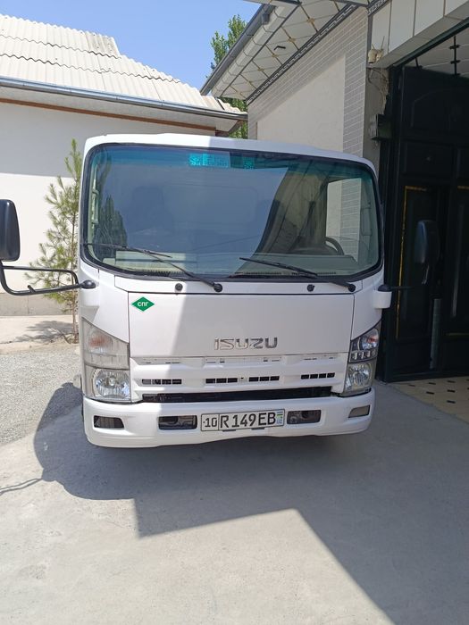 Isuzu sotiladi ishga tayor