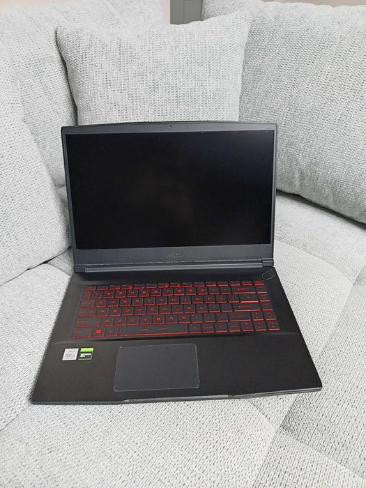Laptop Gaming MSI MS-16R4 : i5-10300H-16GB RAM-256GB M.2-GTX 1650 4GB