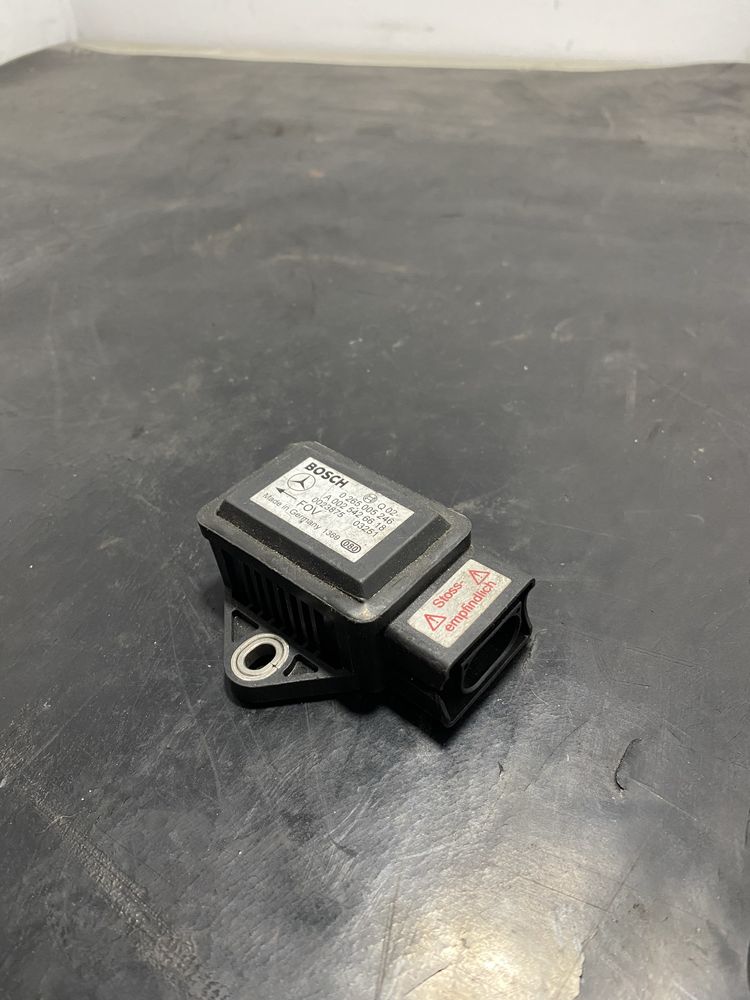 Senzor acceleratie Mercedes W211 W204 E class A0025426618 Vito viano