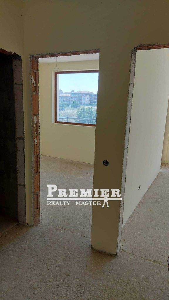 Продава се Двустаен апартамент в с. Равда, Област Бургас - 53 кв.м за 1110 €/кв.м - Снимка #1
