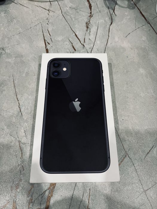 Продам Iphone 11