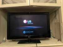 Продам телевизор LG 32LK330 оригинал корейский 2011 года выпуска
