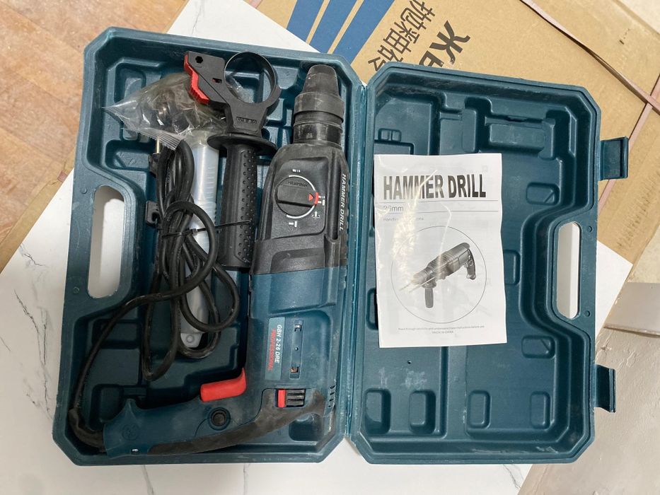 Перфоратор продам новый