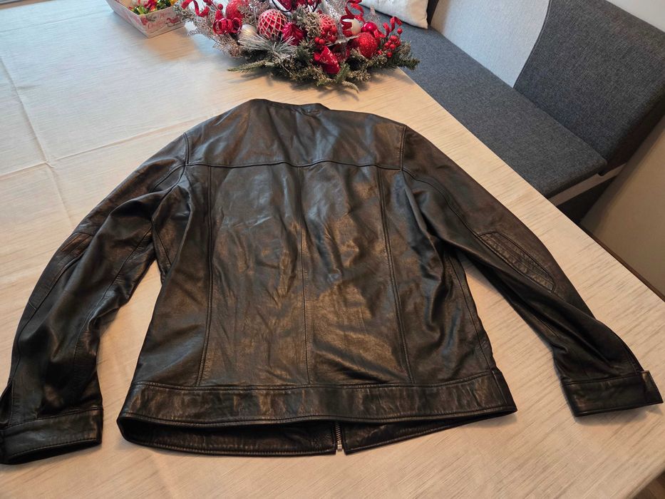 Мъжко яке от естествана кожа