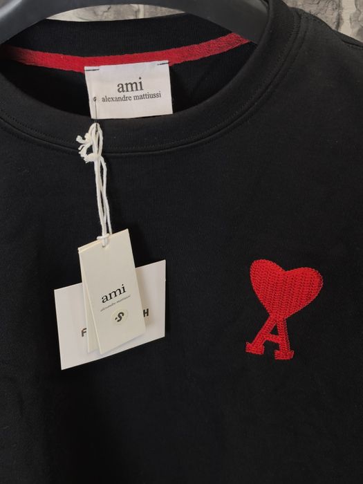 AMI летен екип високо качество