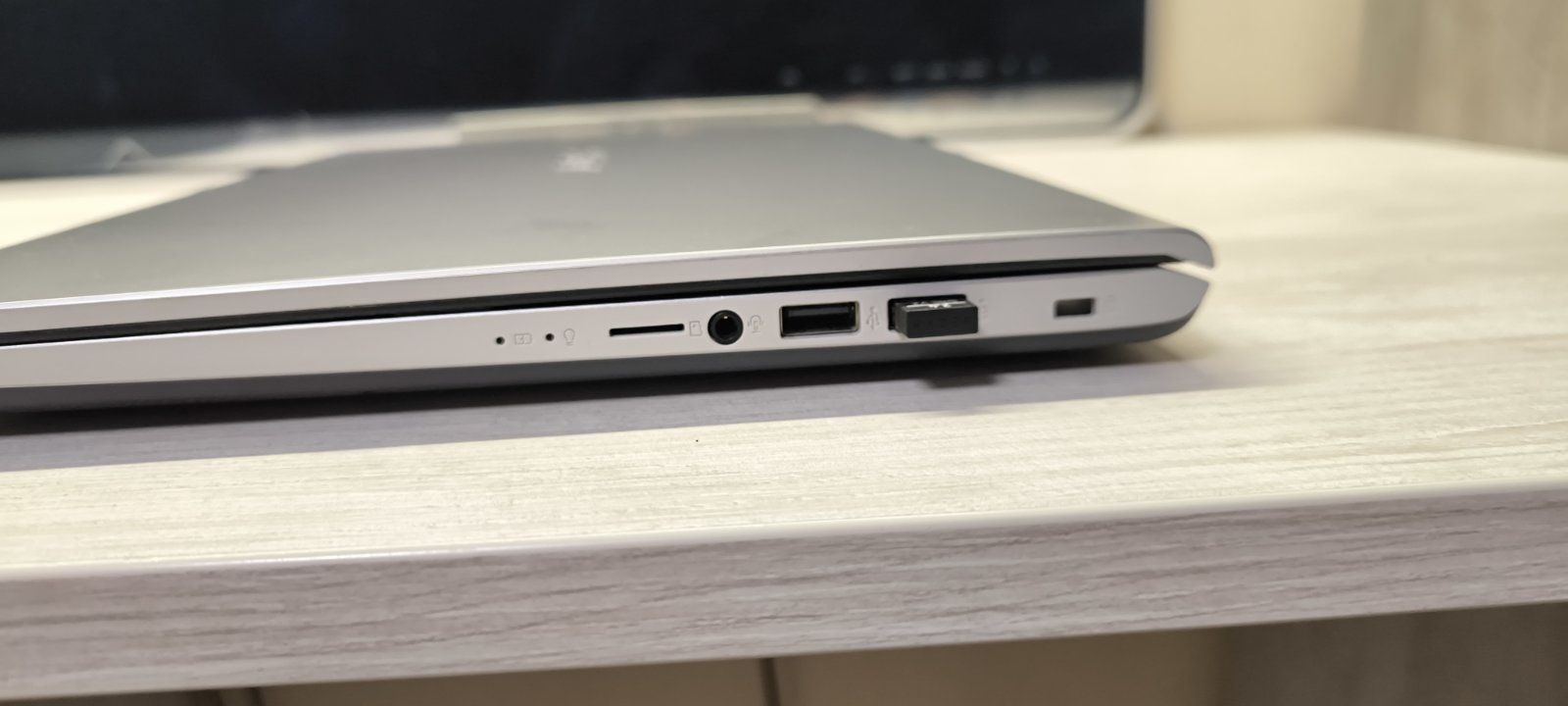 Asus X509JB-WB711