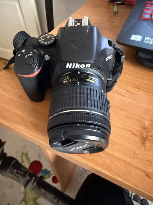 Nikon D3500 без забележка на 630 кадъра