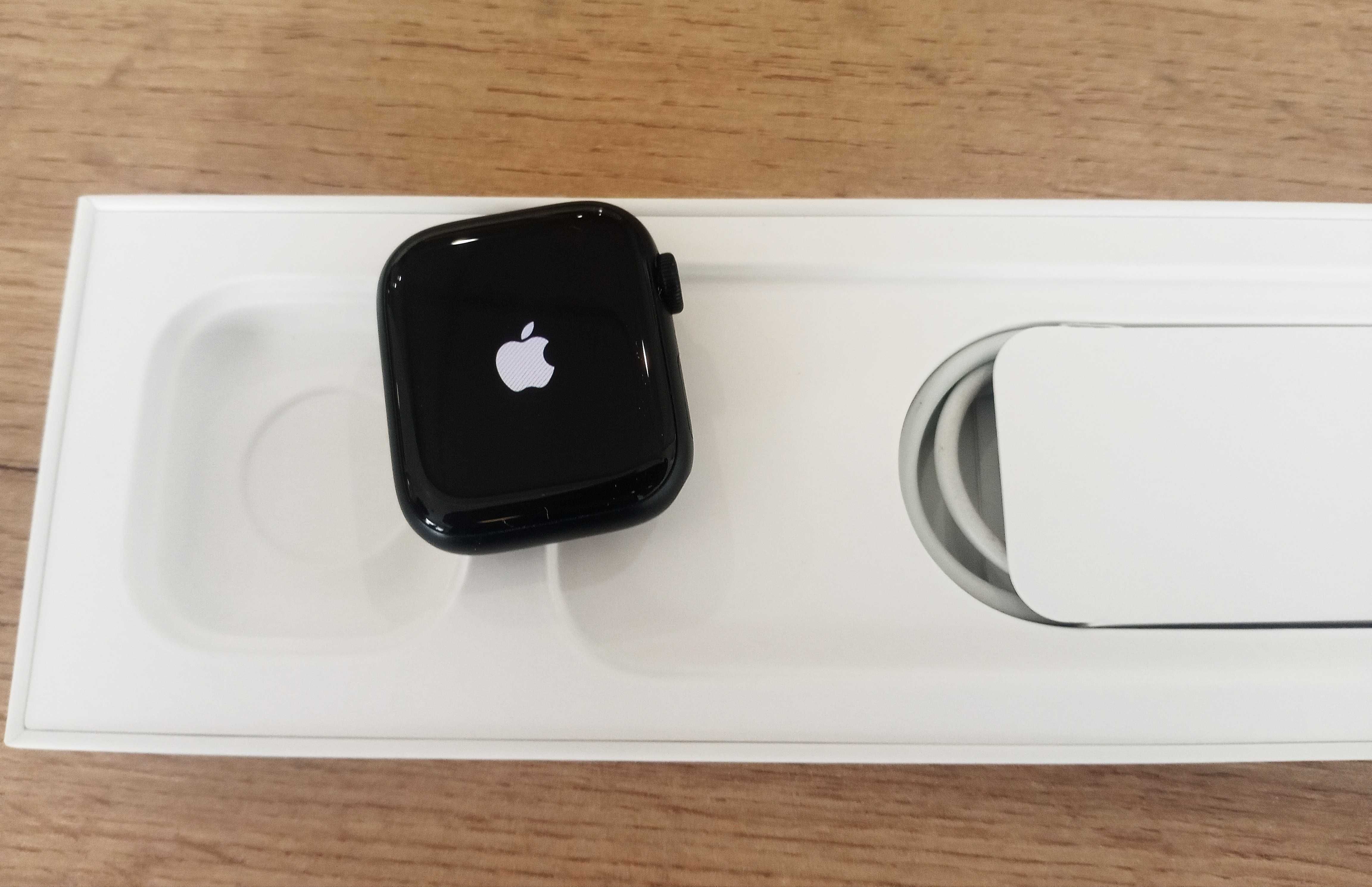 Apple Watch 7 в ГАРАНЦИЯ