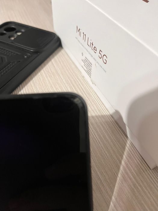 Xiaomi MI 11 lite