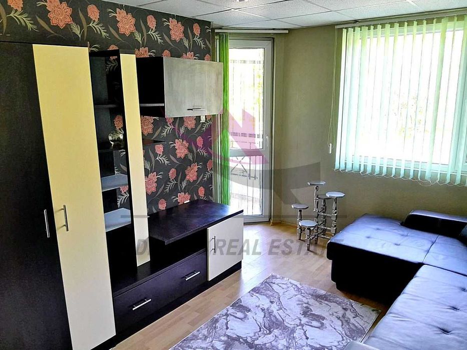 Дава се под наем Четиристаен апартамент в Варна, Аспарухово - 96 кв.м за 600 € - Снимка #2