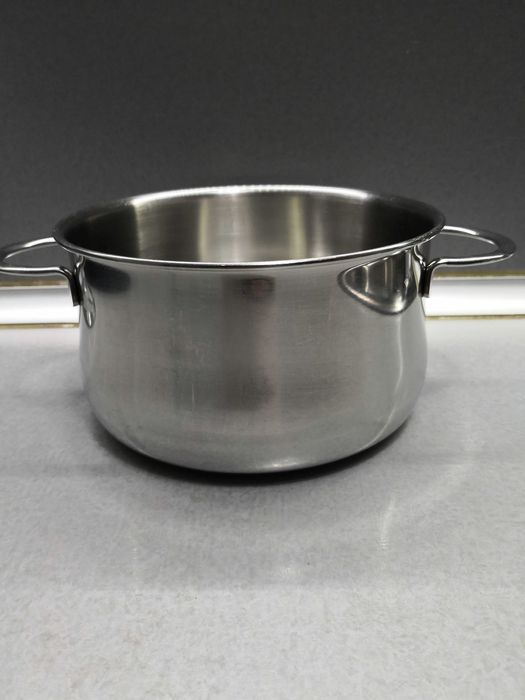 Домашни потреби за трапезата