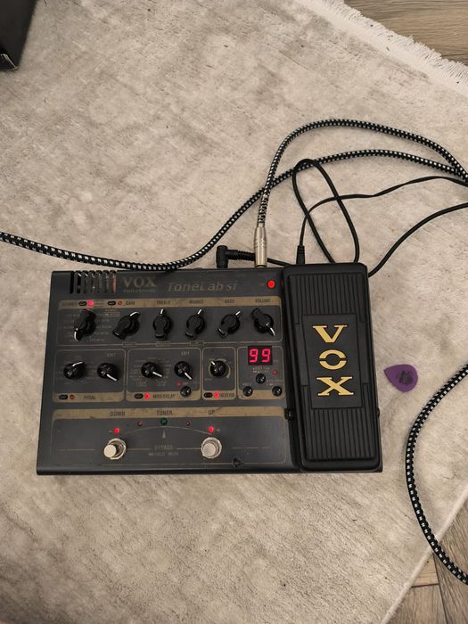 продаю процессор Vox ToneLab st