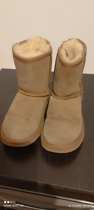 UGG in stare buna