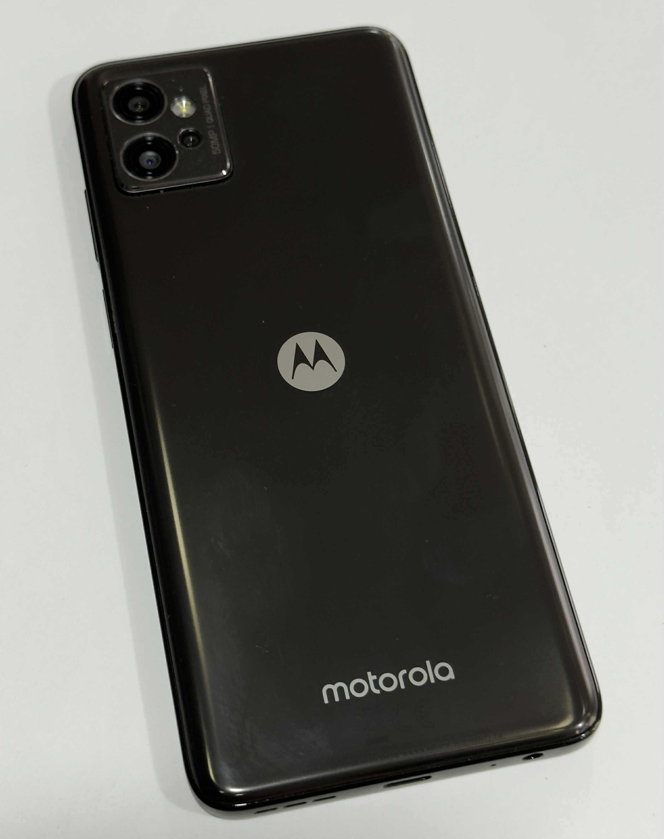 Продавам Motorola G32 128gb
