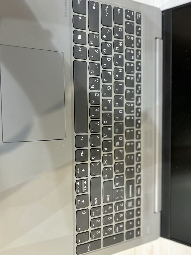 Ноктбук LENOVO
