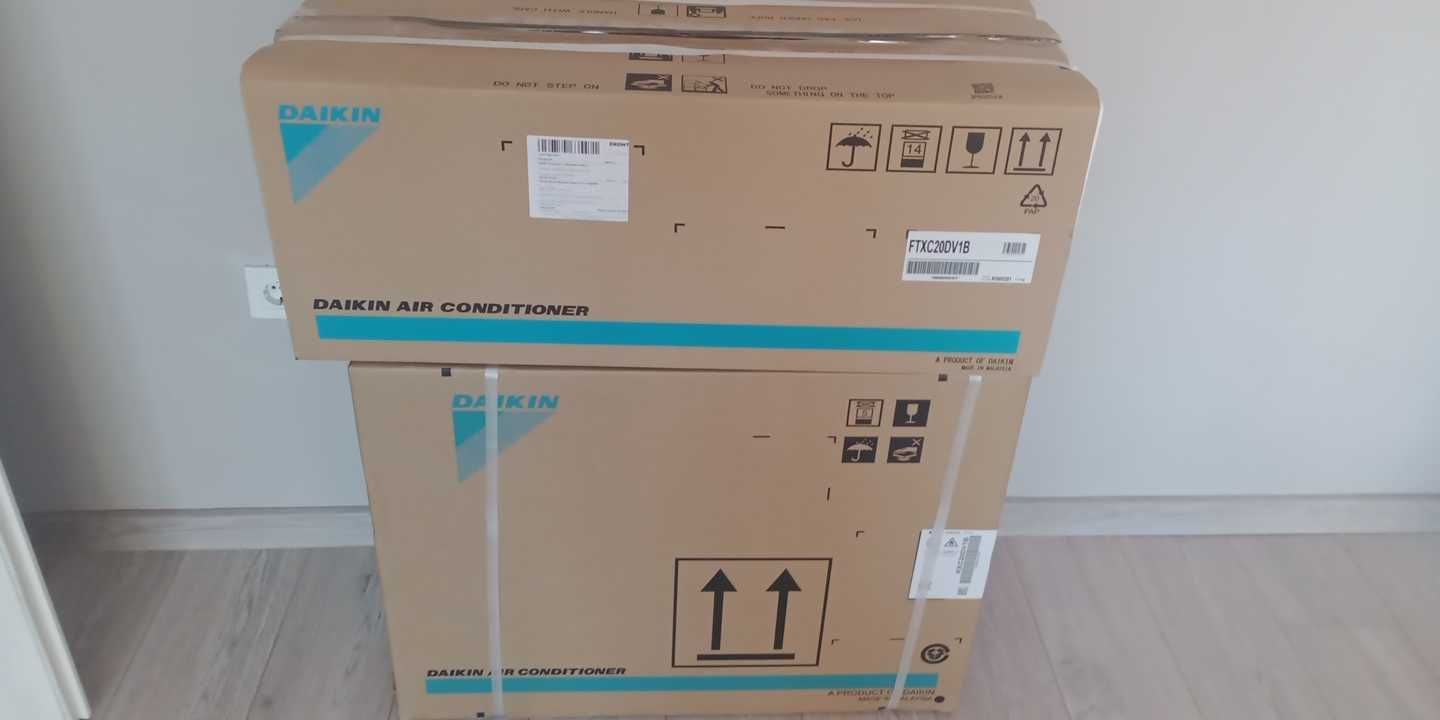 Инверторен климатик DAIKIN Comfora FTXP25N/RXP25N  А++
