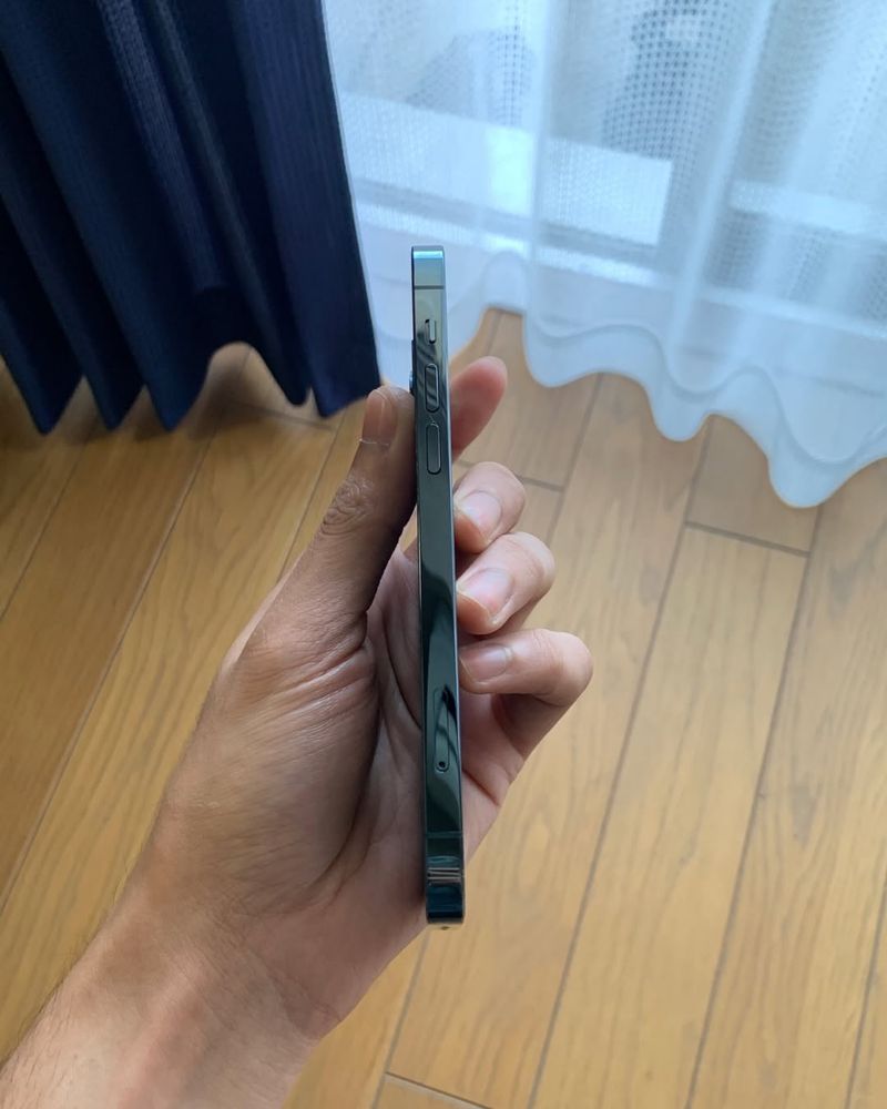 iPhone 12 pro.