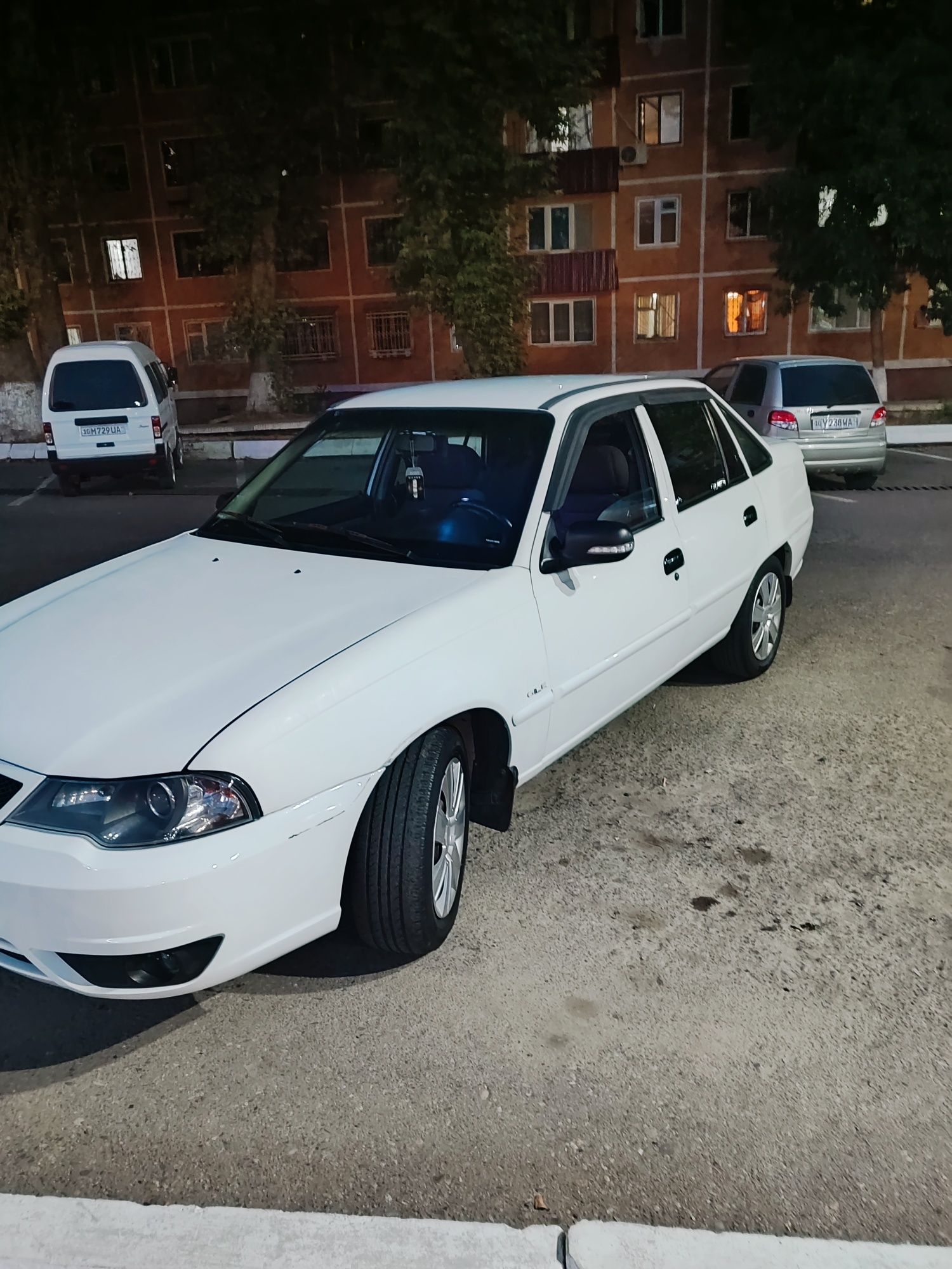 Nexia2 gibrit  2014 bez kondior  5.800 y.e. kelishamz