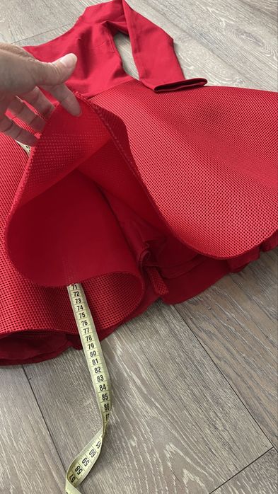 Красива рокля на Cliche