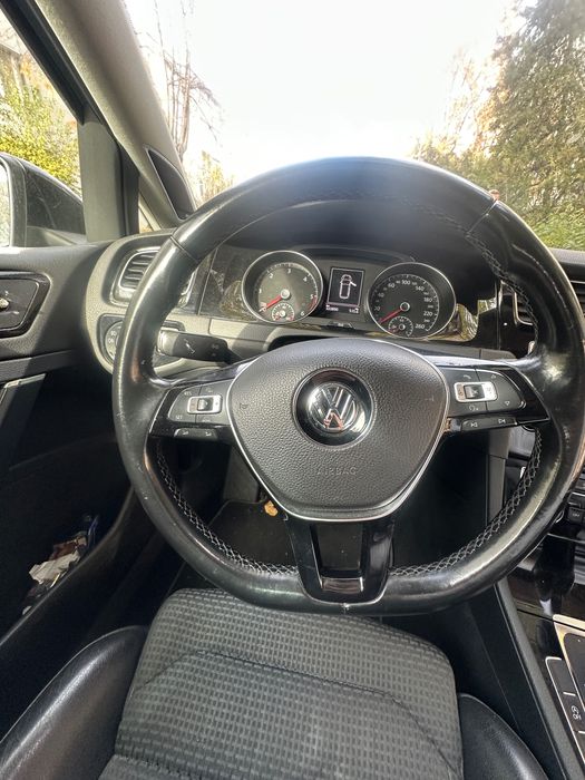 Golf 7 2014 automat 2.0 dsg, distronic, sistem dynaudio, etc