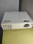 Мултимедиен проектор Acer H6510BD