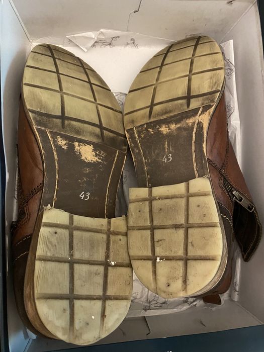 Ghete primăvara/toamna piele, mărime 43, ca noi