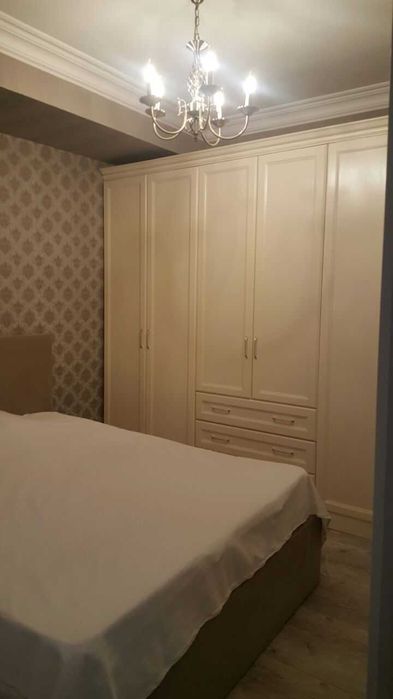 Аренда квартиры Метро Хамид Алимжана 2 ком перед 3 ком 1000уе