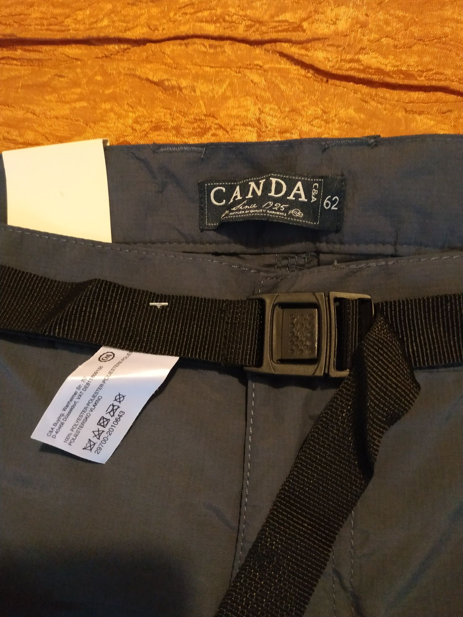 Продавам изгодно марков многофункционален панталон "C&A" - REGULAR FIT